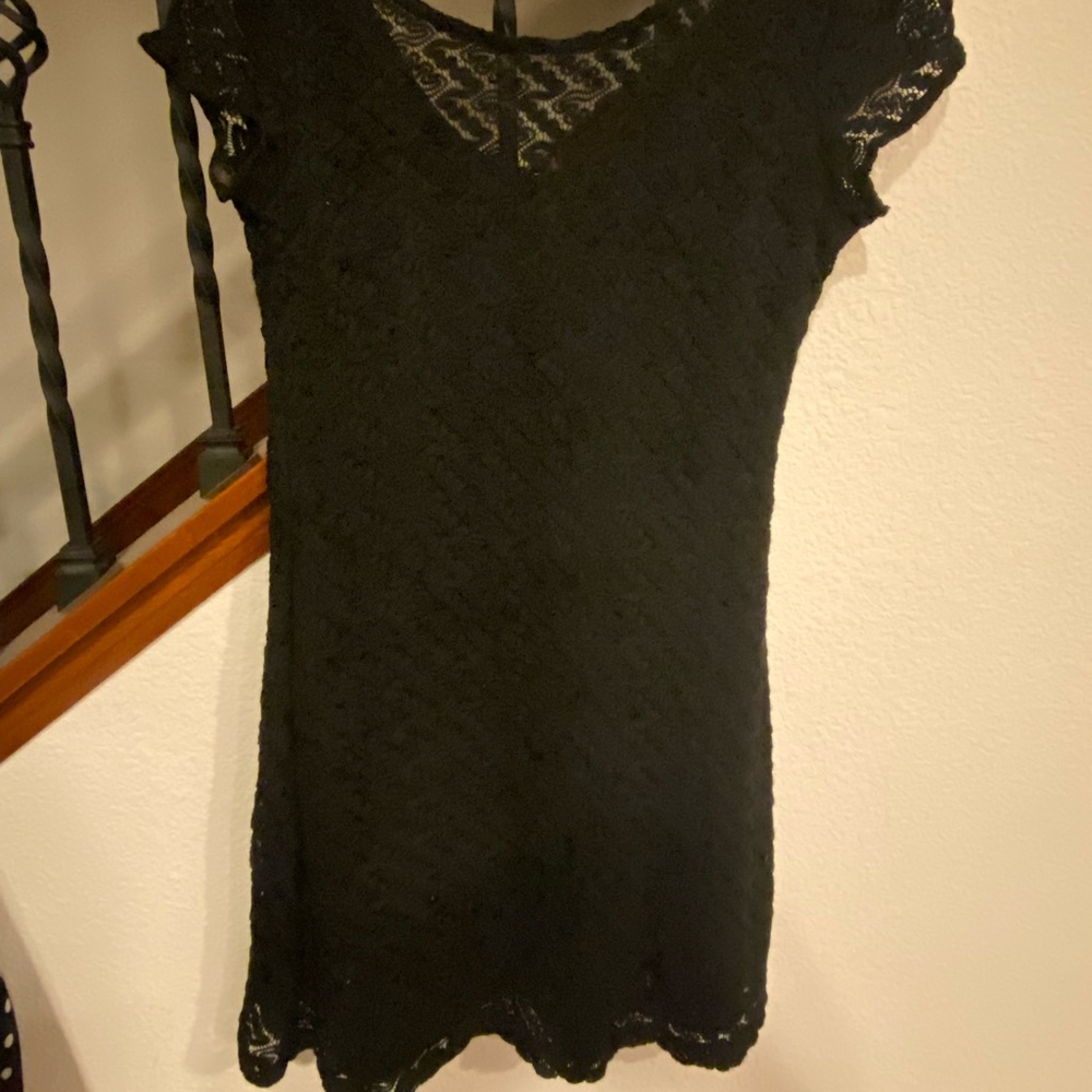 Black lace size medium Apt 9, perfect little black dress!